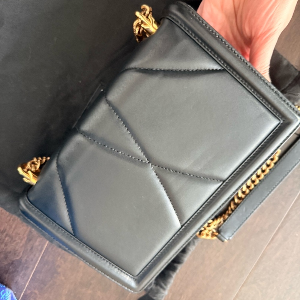 Dolce & Gabbana Medium Devotion Bag - Picture 6 of 9
